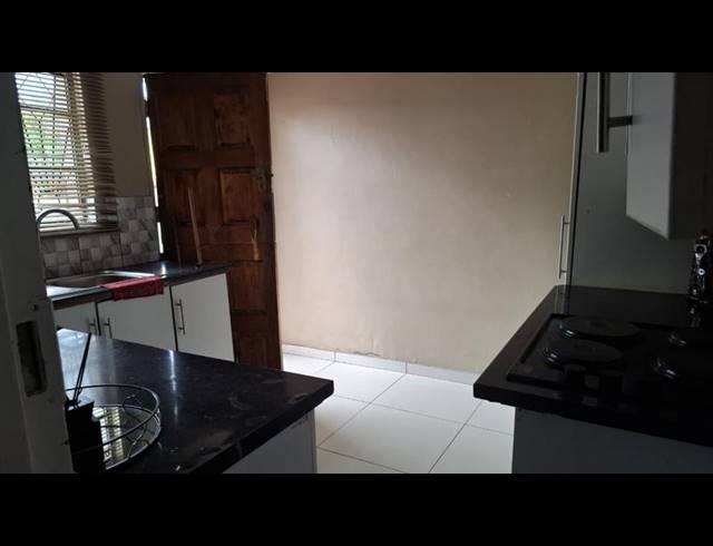 2 BEDROOM HOUSE FOR SALE IN SOSHANGUVE K